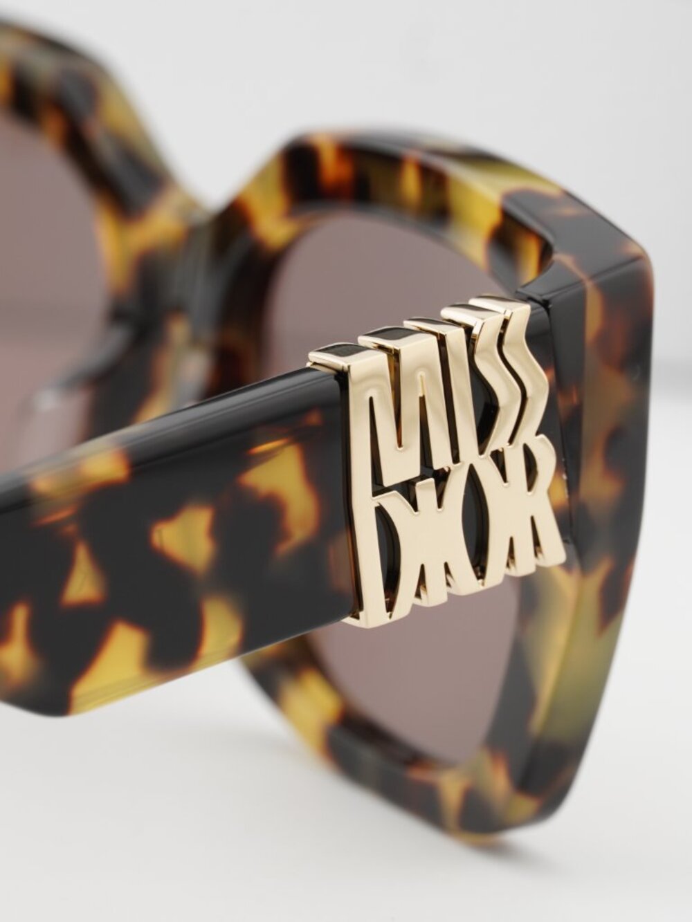 Dior MISSDIOR S2F 26D0 Square Sunglasses - Havana / Bordeaux - Picture 11 of 11